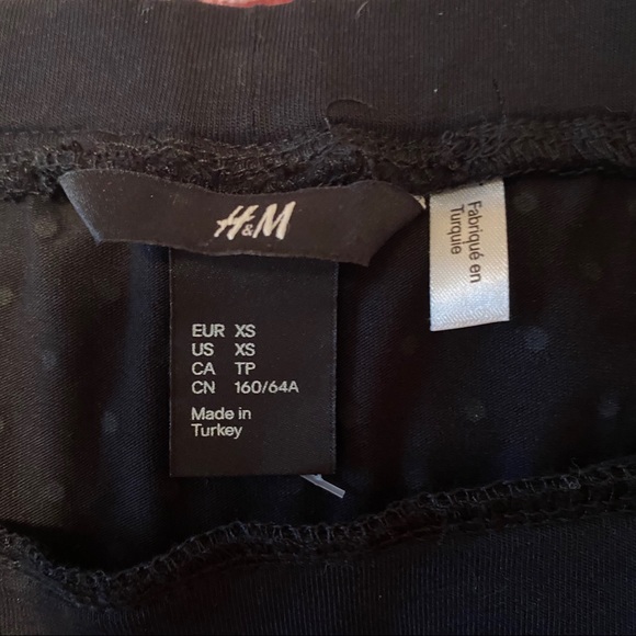 H&M gold studded mini skirt - Picture 4 of 4